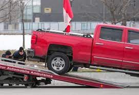 alberta-tow-truck-operators-hopeful-blue-lights-are-coming-to-enhance-safety